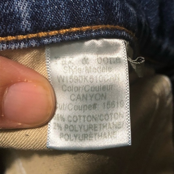 Rag & Bone Jeans Women's 30 Dre Distressed Slim Fit Mid Rise in Canyon Wash - Picture 4 of 7